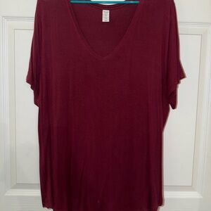 Old Navy Burgundy Tee